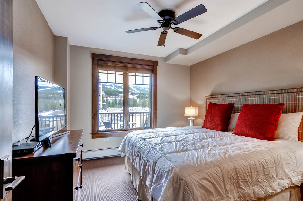 Water House On Main Street Apartment เบรกเคนริดจ์ ภายนอก รูปภาพ