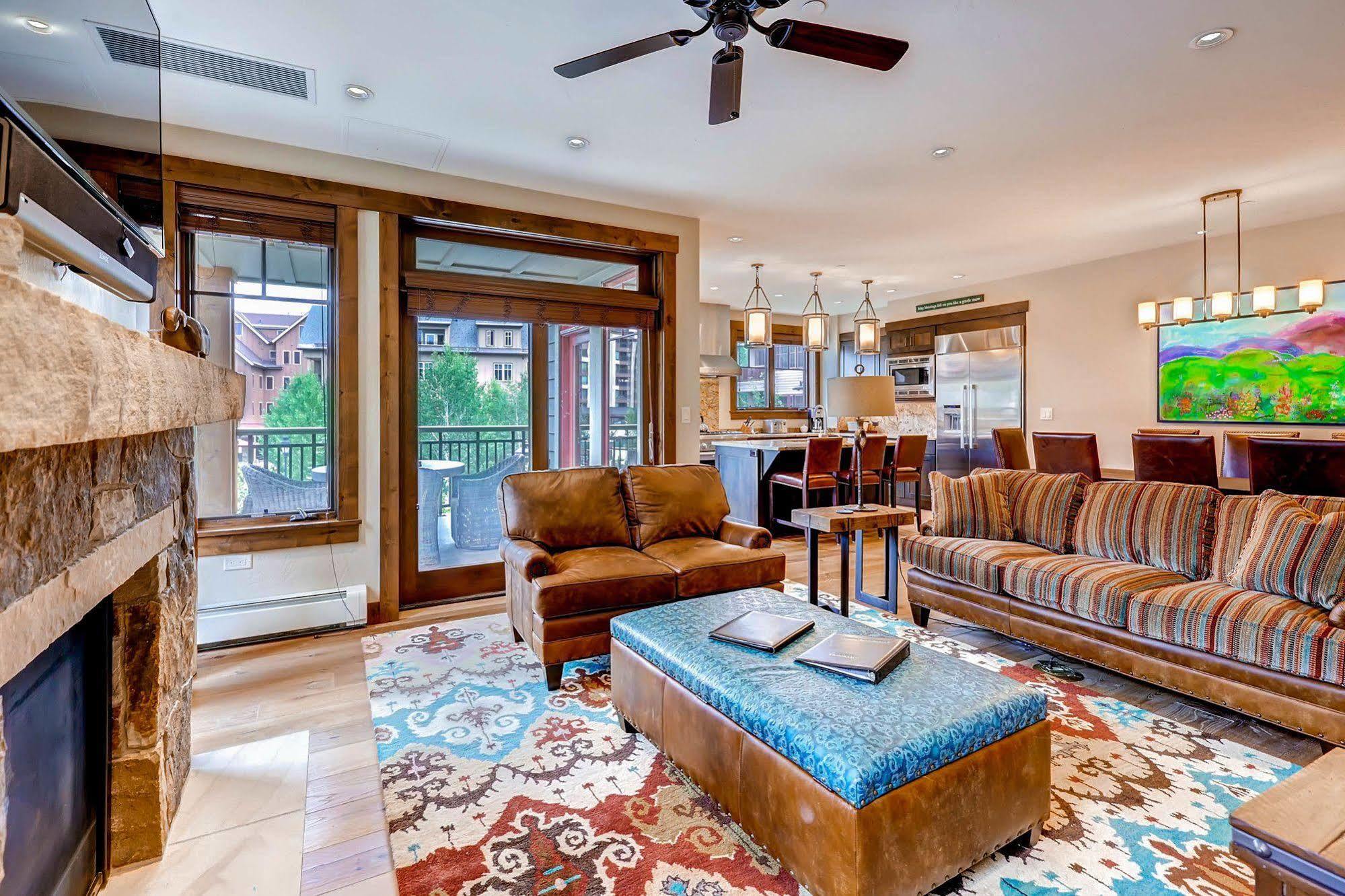 Water House On Main Street Apartment เบรกเคนริดจ์ ภายนอก รูปภาพ